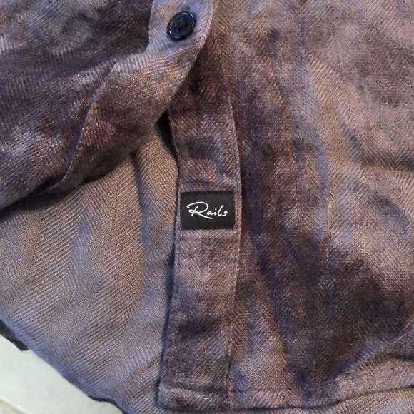 Rail Ultra Soft tie dye & chevron print button down bohemian long sleeve shirt - Picture 7 of 13